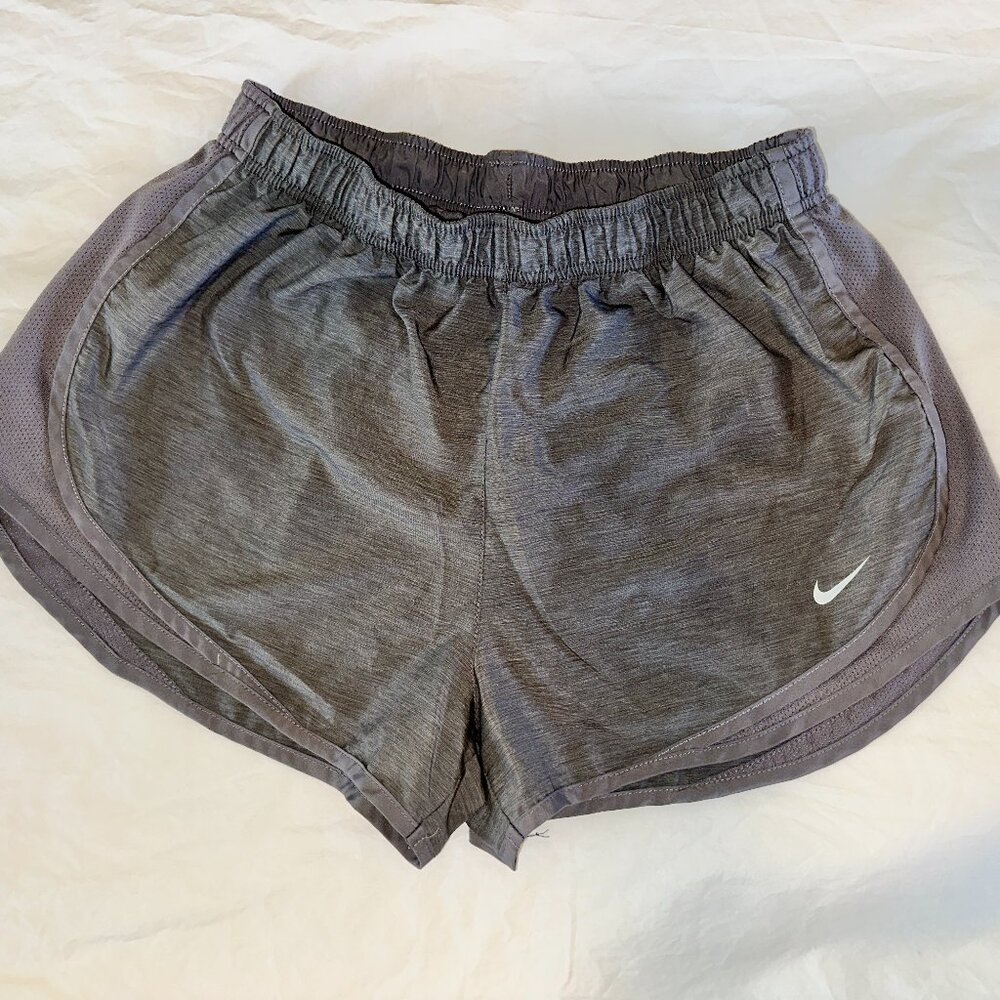 Nike Dry-Fit Tempo Running Shorts - Sz. Larg